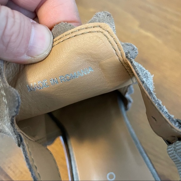 Klub Nico Athroplogie Scalloped Taupe Suede Leather Ankle Cutout Booties 10 - Picture 6 of 10